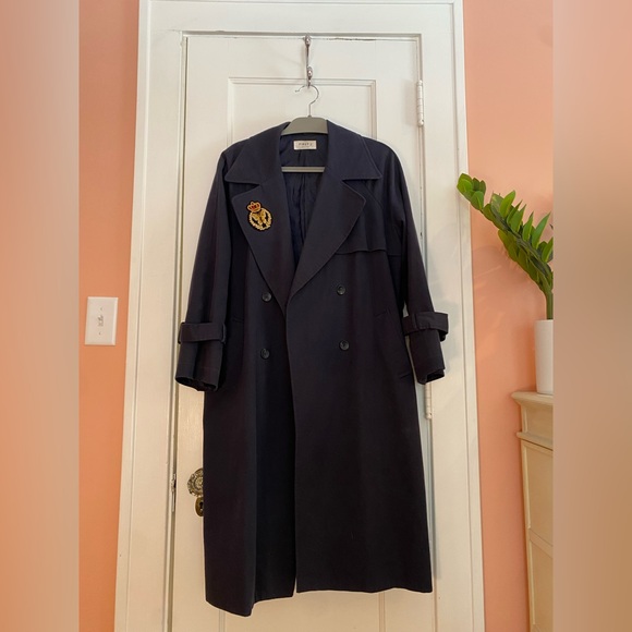 Embroidered black trench coat - one of a kind statement piece lovingly upcycled - Picture 7 of 8